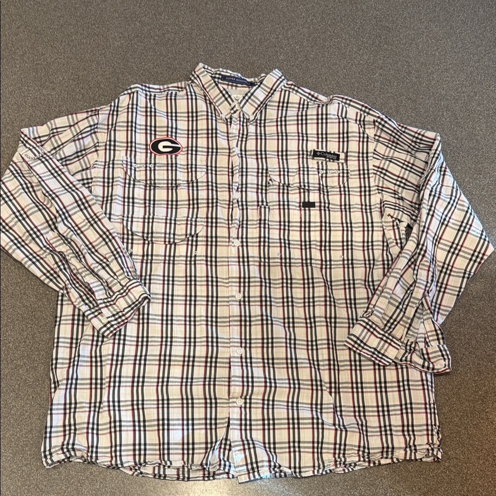 Men’s Columbia PFG Super Bonehead UGA button down Size L